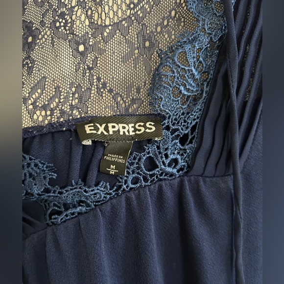 Express Navy Blue Top Size M - Picture 4 of 5